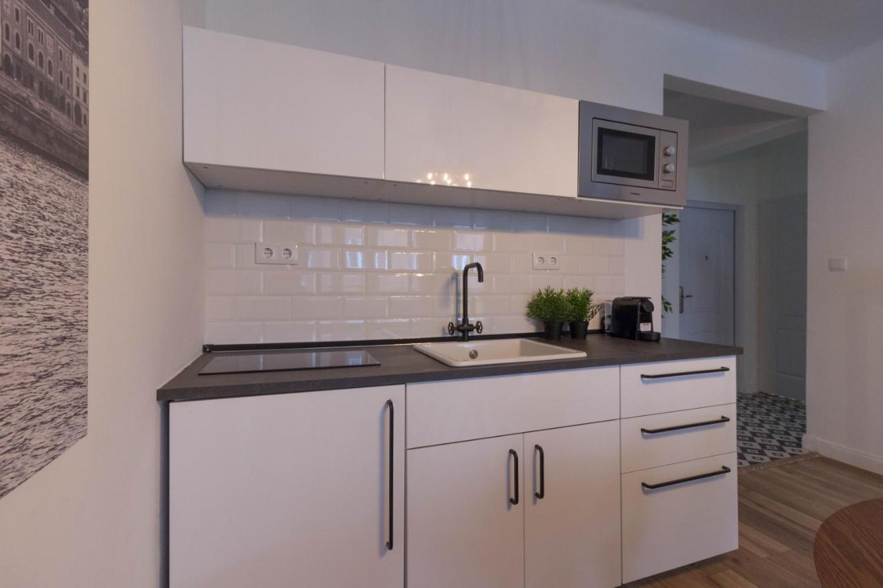 Standard Apartment By Hi5 - Madach Βουδαπέστη Εξωτερικό φωτογραφία