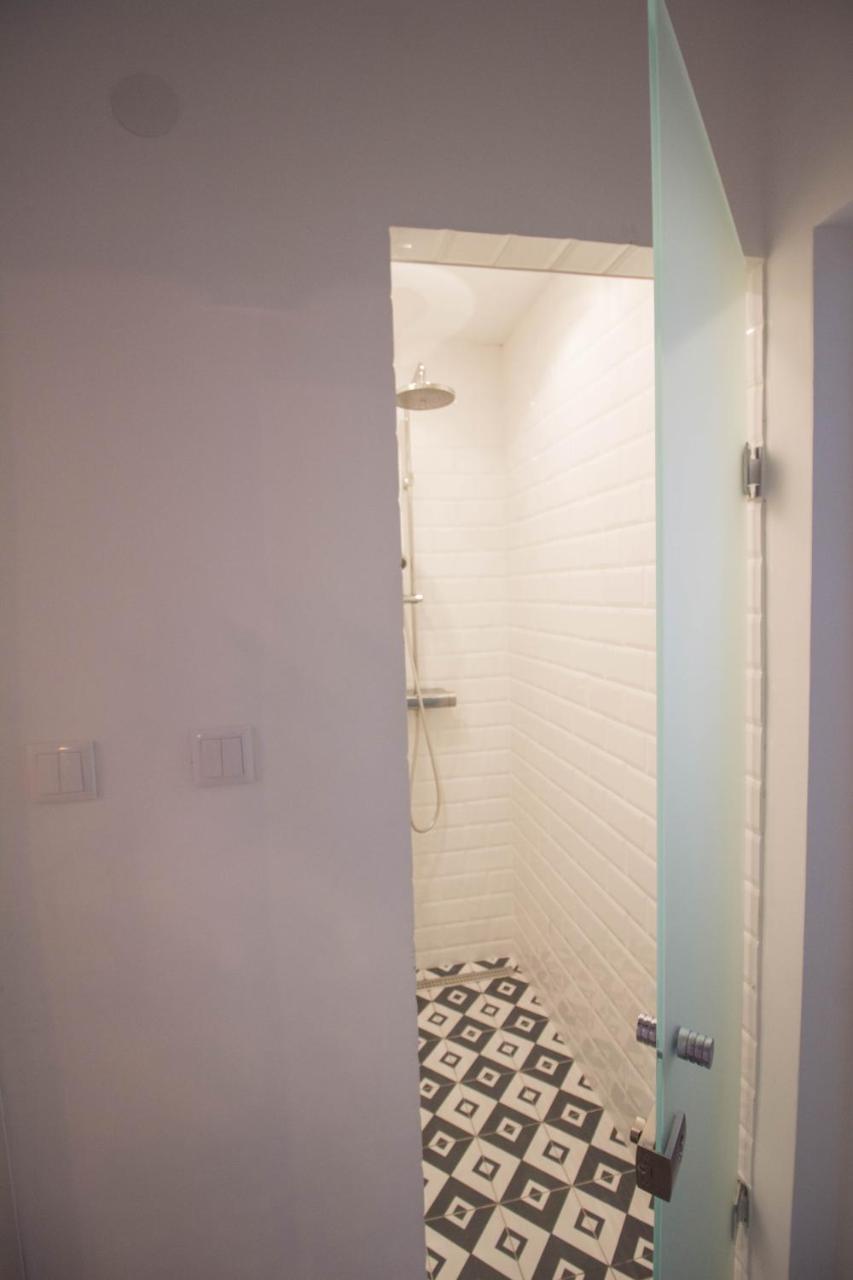 Standard Apartment By Hi5 - Madach Βουδαπέστη Εξωτερικό φωτογραφία