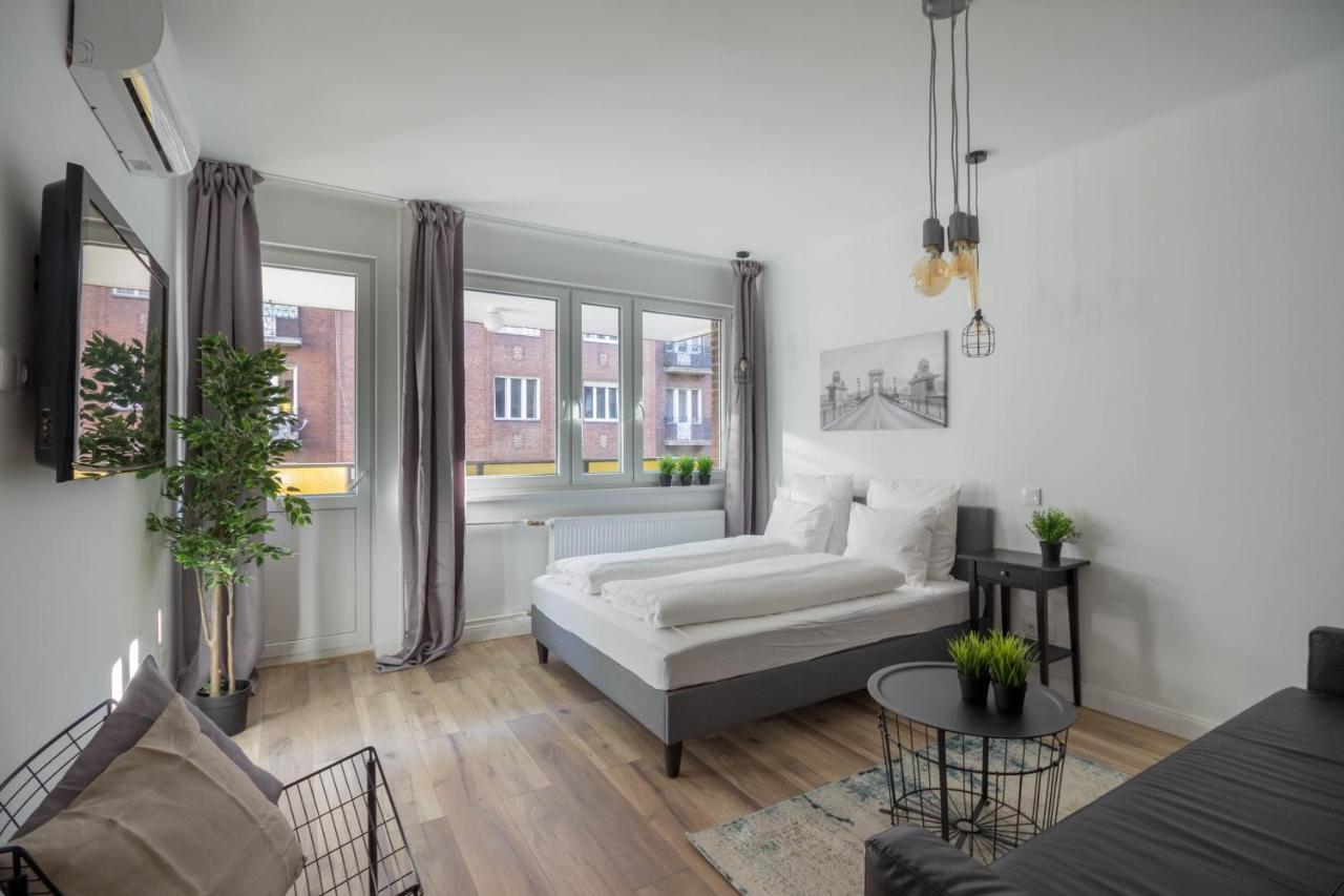 Standard Apartment By Hi5 - Madach Βουδαπέστη Εξωτερικό φωτογραφία