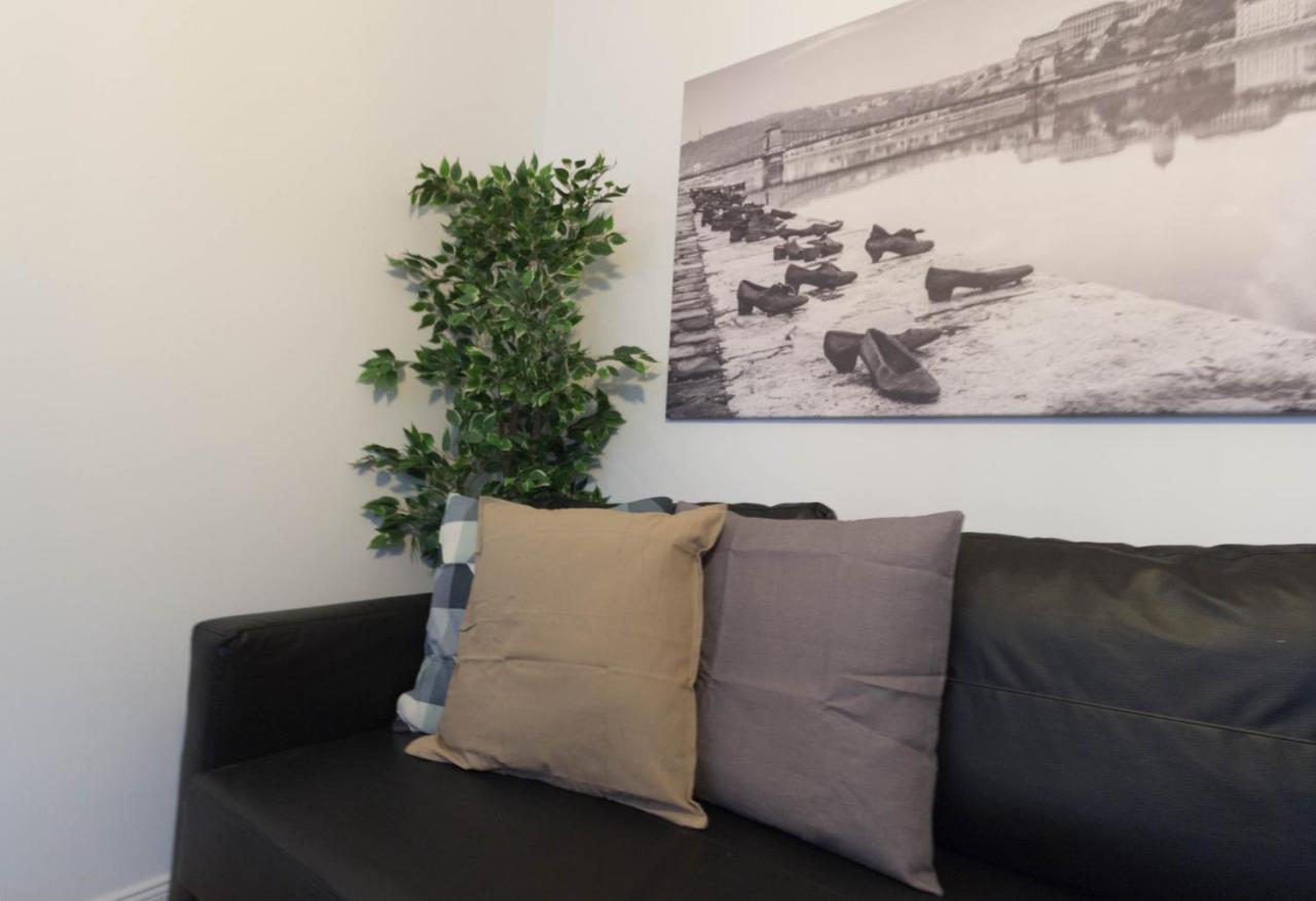 Standard Apartment By Hi5 - Madach Βουδαπέστη Εξωτερικό φωτογραφία